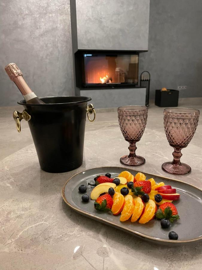 Hotel Sanvilla سيغولدَ المظهر الخارجي الصورة